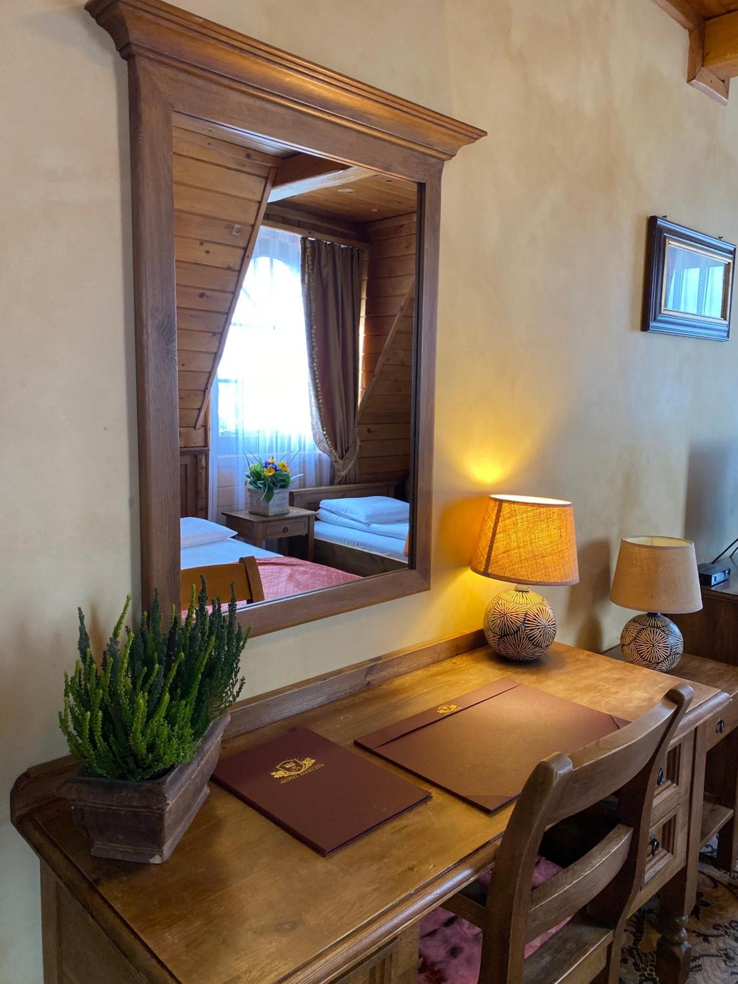 Hotel Zameczek Książ Wielki Εξωτερικό φωτογραφία