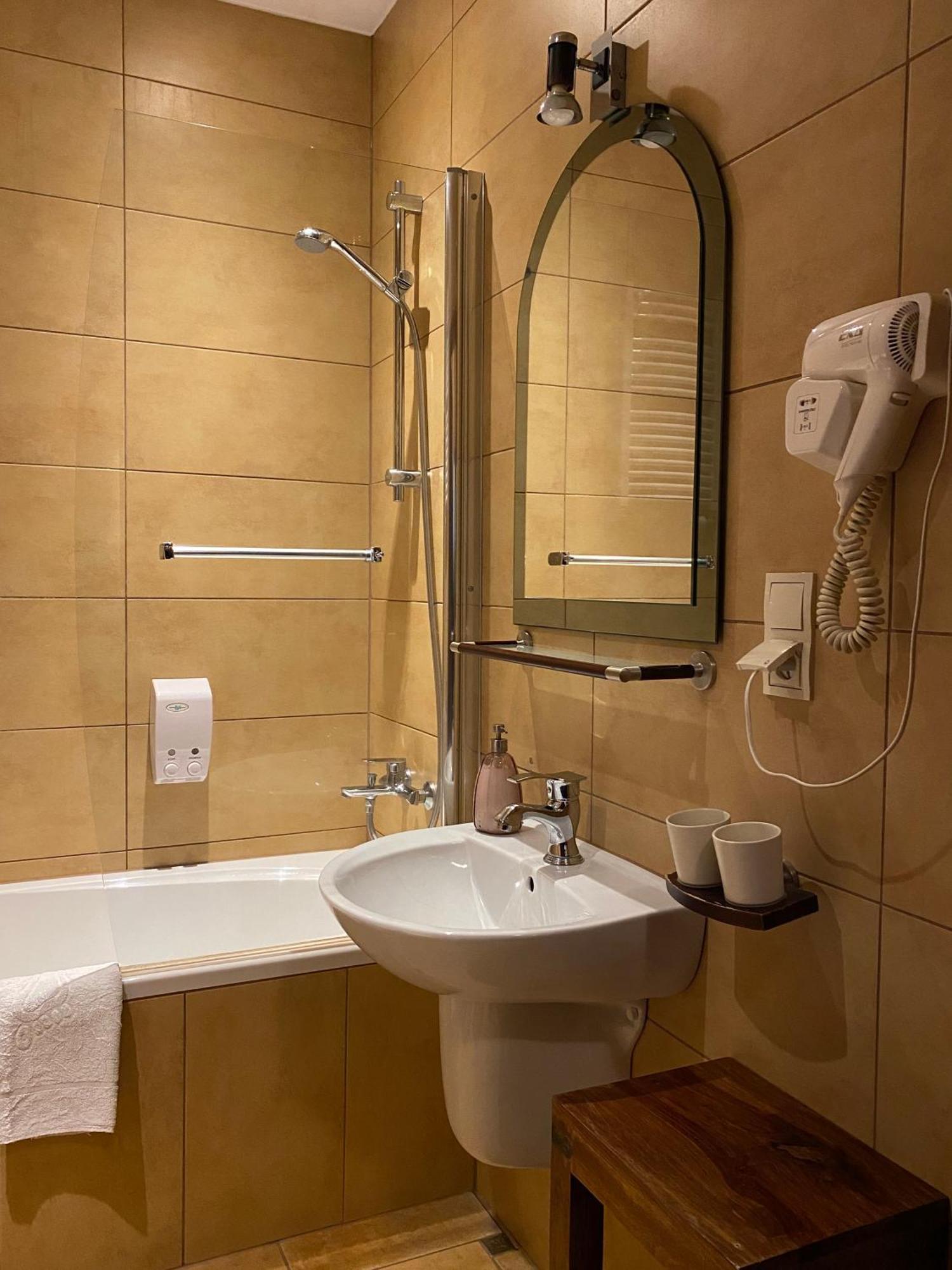 Hotel Zameczek Książ Wielki Εξωτερικό φωτογραφία